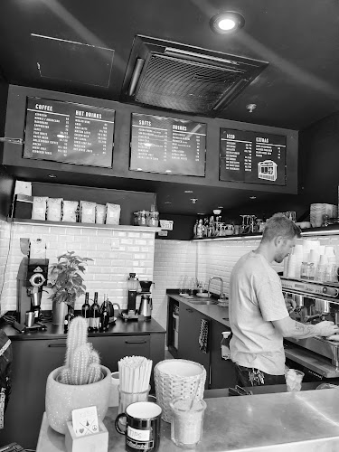 Comentarii opinii despre Coffee Cube Black