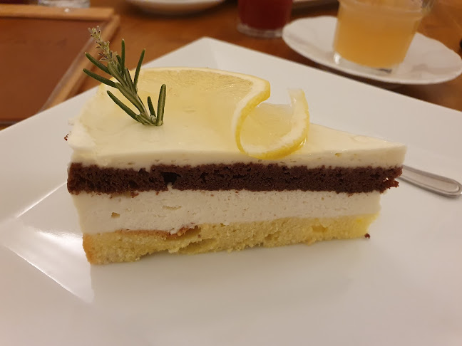 Opinii despre Schovaná Kavárna în Plzeň 3 - Gastronomie a pohostinství