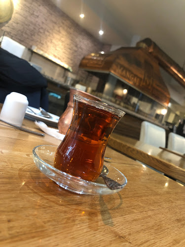 Opinii despre Mangal Restaurant în Nové Město - Gastronomie a pohostinství