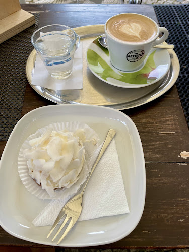 Comentarii opinii despre Kavárna Ostrov - Caffíčko