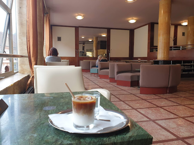 Zemanova kavárna a cukrárna