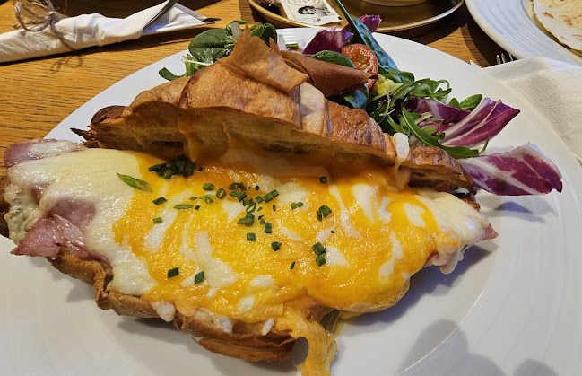 MONDIEU - Malá Strana