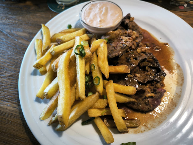 Opinii despre U námořníka Restaurant a penzion în Frýdek-Místek - Gastronomie a pohostinství