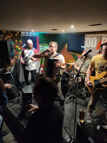 Hudební bar HUHÁČ - Chomutov