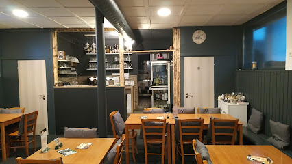 Garáž 93 - Karlovy Vary