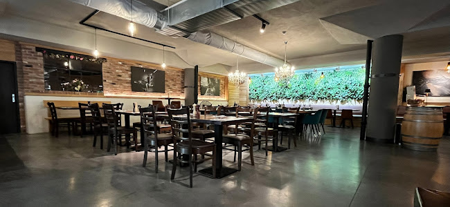 Garage Osteria - Gastronomie a pohostinství