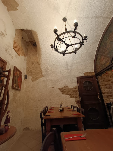 Opinii despre Restaurace U Zlatého Lva Praha-Staré město în Staré Město - Gastronomie a pohostinství