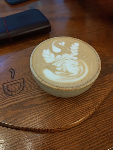 Opinii despre Jedno Kafe în Staré Město - Gastronomie a pohostinství