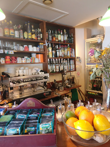 Kavárna Alibi - Gastronomie a pohostinství