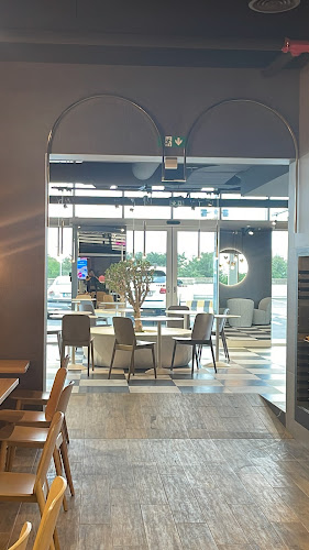 GOOD FOOD Restaurant - Praha