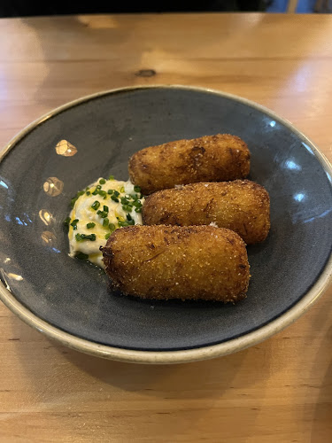 Letohradská 755/50, 170 00 Praha 7-Holešovice