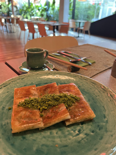 SILQ RESTAURANT & LOUNGE - Gastronomie a pohostinství