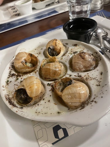 Opinii despre Bruxx în Praha - Gastronomie a pohostinství