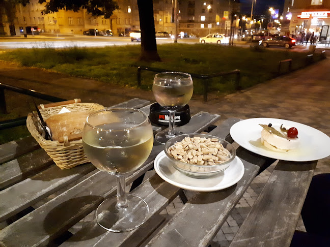 Svatovítská 6, 160 00 Praha 6