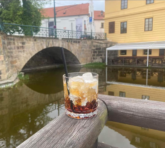 Strouha - coffee&wine&spirits - Plzeň 3