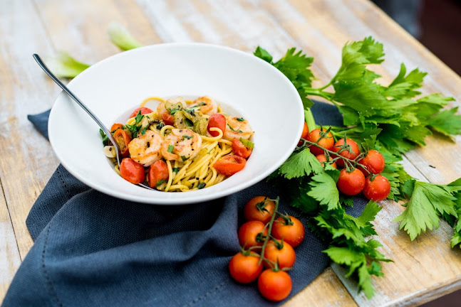 Comentarii opinii despre Puzzle Salads & Pasta - Brumlovka (Alpha)