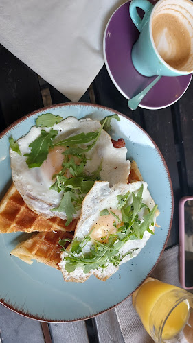 Phill's Corner - Gastronomie a pohostinství