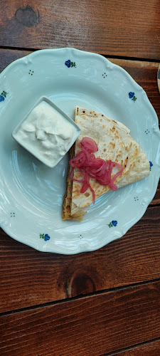 Opinii despre Restaurace U Kašpárka în Strašnice - Gastronomie a pohostinství