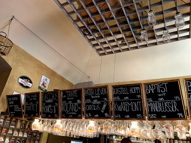 Opinii despre Gulden Draak Bierhuis în Nové Město - Gastronomie a pohostinství