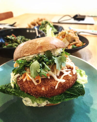 Comentarii opinii despre Jam and Co.