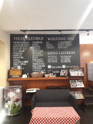 Opinii despre Pizza Scuola în Praha - Gastronomie a pohostinství