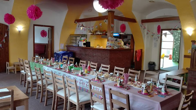 PRCKOVIŠTĚ - dětská herna s kavárnou - Gastronomie a pohostinství