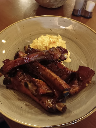 Opinii despre Pilsner Urquell Original Restaurant în Malá Strana - Gastronomie a pohostinství