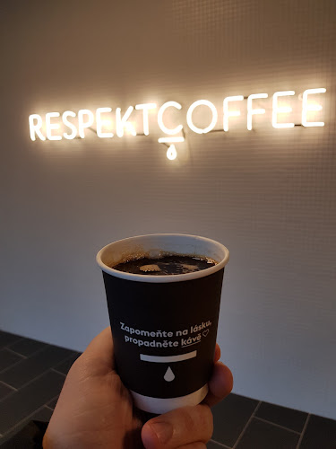 Opinii despre RESPEKT COFFEE Radlická în Praha 5 - Gastronomie a pohostinství