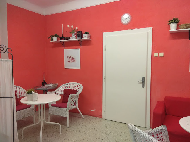 Cukrárna na náměstí - Gastronomie a pohostinství