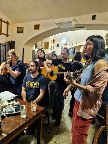 Opinii despre Pivnice Jamajka în Praha - Gastronomie a pohostinství