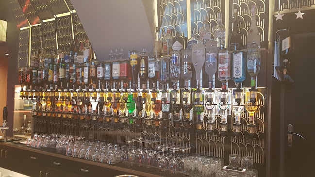 Angel Winn - Gastronomie a pohostinství