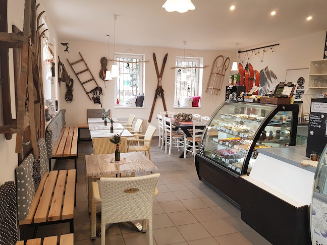 Kavárna & Cukrárna VLOČKA