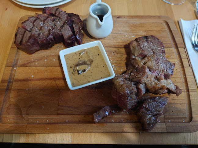 Opinii despre Pohostinec Karlín în Karlín - Gastronomie a pohostinství