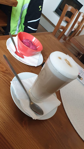 Slunečná kavárna - Gastronomie a pohostinství