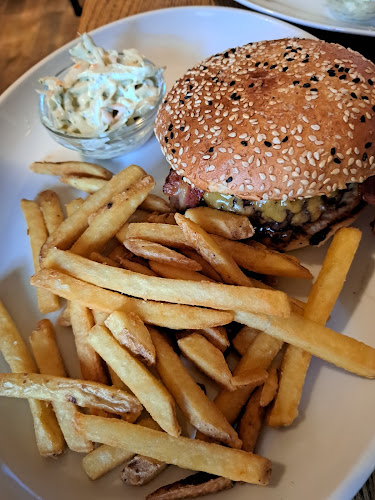 Opinii despre Beckett's irish pub în Praha - Gastronomie a pohostinství