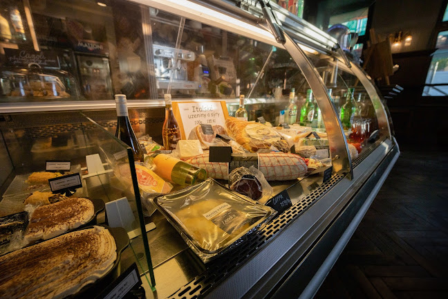 Opinii despre Liandra în Praha 2 - Gastronomie a pohostinství