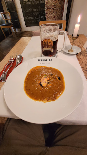 Opinii despre Restaurace Republika în Chomutov - Gastronomie a pohostinství