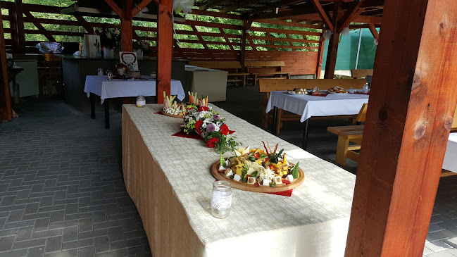 Restaurace Roubenka U Rybníka