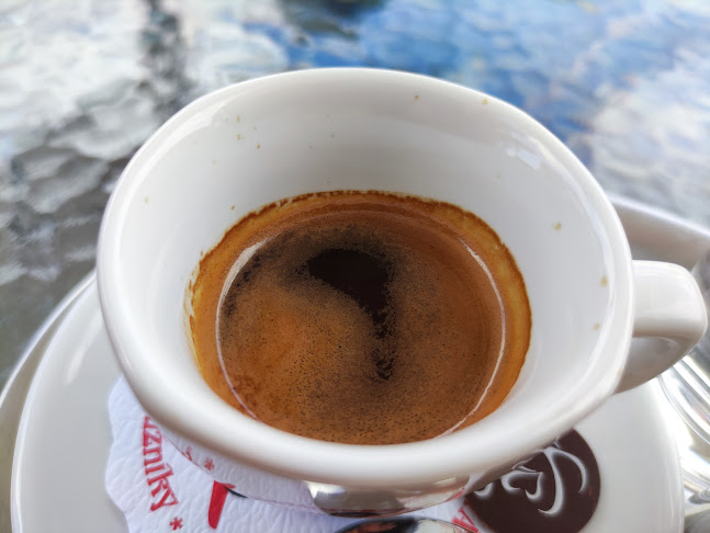 Opinii despre Café Lhota în České Budějovice - Gastronomie a pohostinství