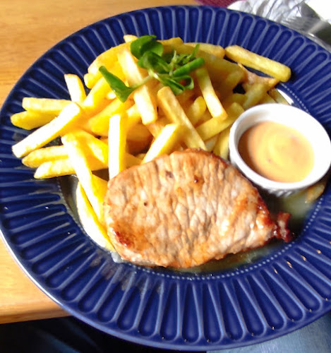 Maďarská Bašta - Město