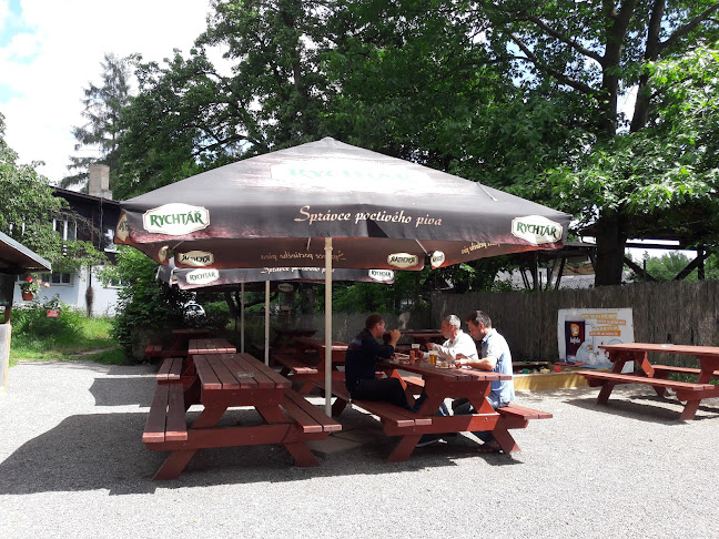 Opinii despre Občerstvení u Sparty în Praha - Gastronomie a pohostinství