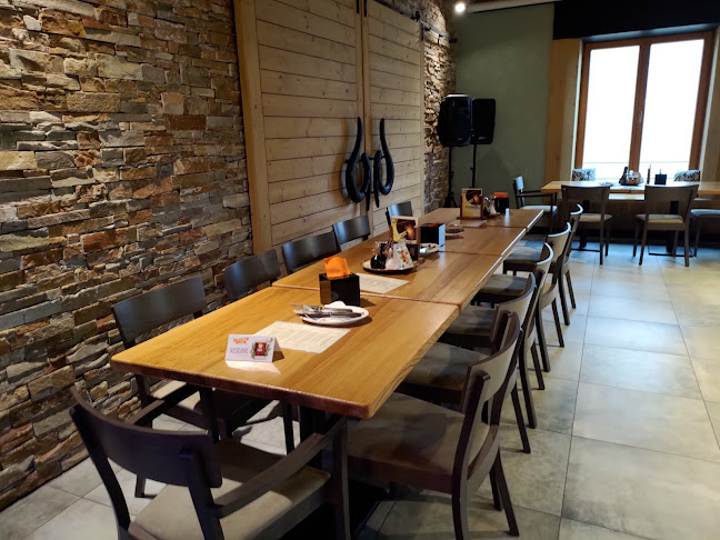 Opinii despre Restaurace a penzion Pod Lípami în Metylovice - Gastronomie a pohostinství