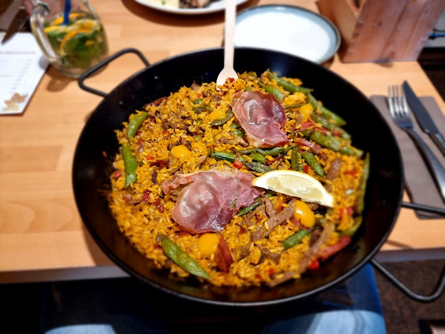 ILVERO Labužník - Gastronomie a pohostinství