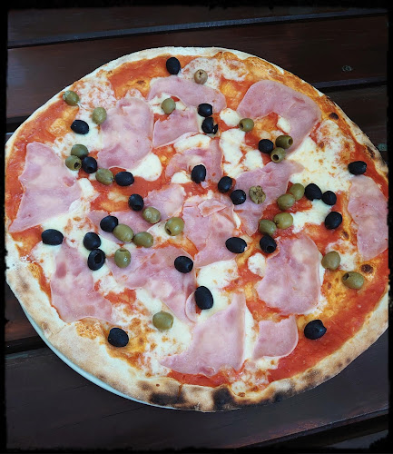 Sport Café Pizzeria - Gastronomie a pohostinství