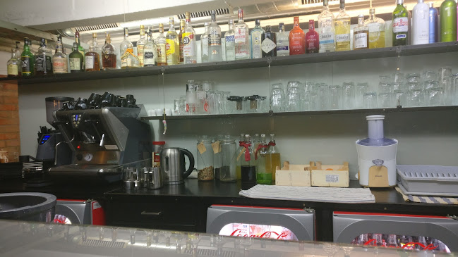 Opinii despre Sklep 33 în Zlín - Gastronomie a pohostinství