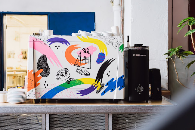 Opinii despre Industra Coffee în Brno - Gastronomie a pohostinství