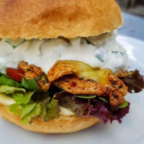 Comentarii opinii despre Henry Burgers Na Radnici