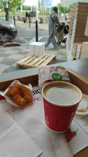 Comentarii opinii despre KFC