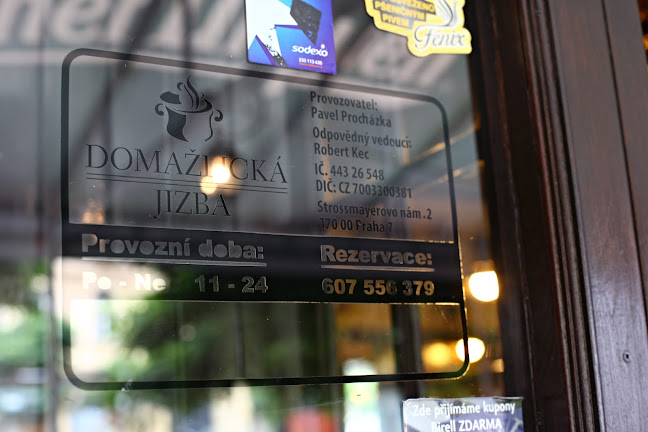 Strossmayerovo nám. 2, 170 00 Praha 7-Holešovice