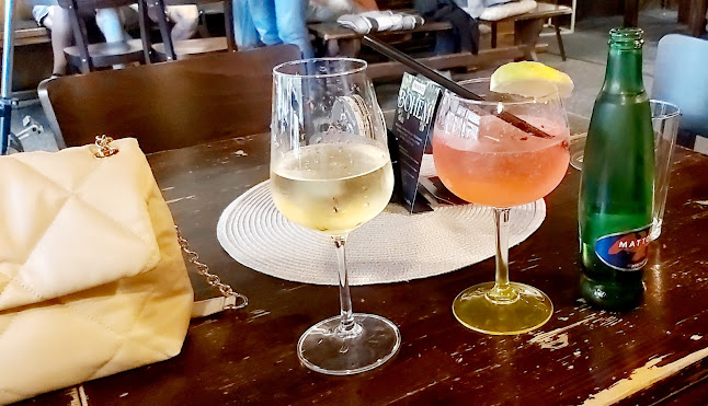 Opinii despre Bar Kačerov în Praha - Gastronomie a pohostinství